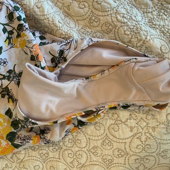 One-Piece Swimsuit - Picture 11 of 11